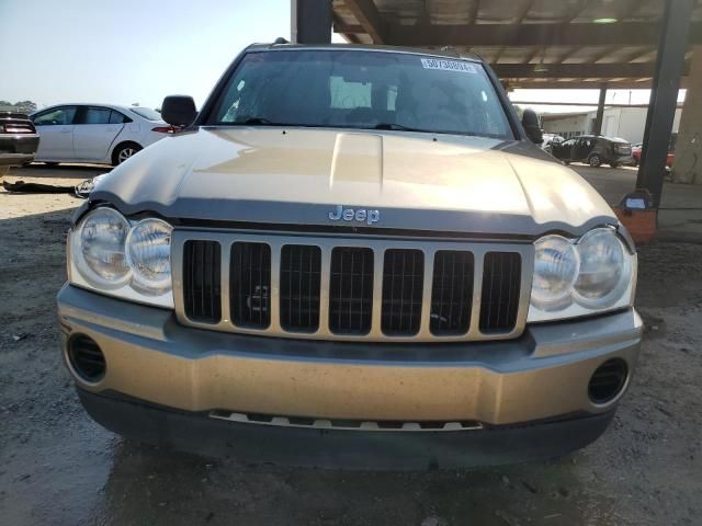 2005 Jeep Grand Cherokee Laredo