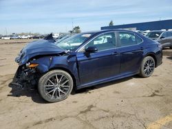 Salvage cars for sale at Woodhaven, MI auction: 2021 Toyota Camry SE