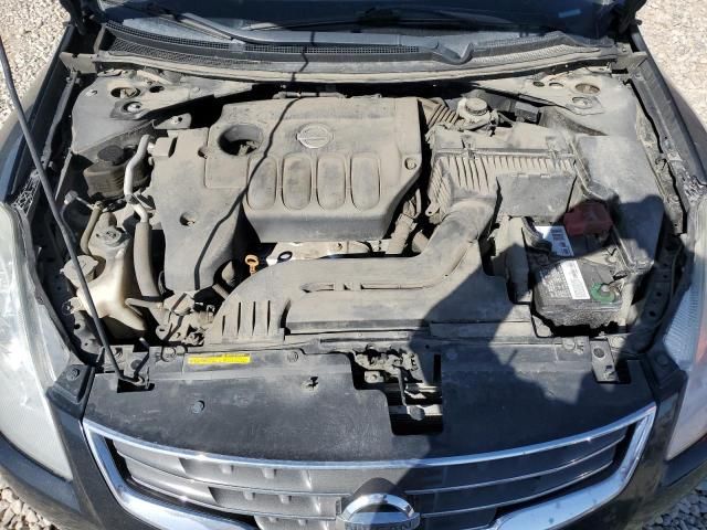 2010 Nissan Altima Base