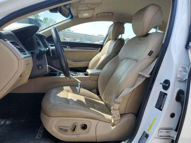 2018 Genesis G80 Base