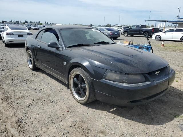 2004 Ford Mustang