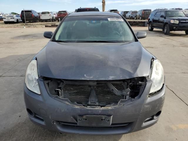 2010 Nissan Altima Base