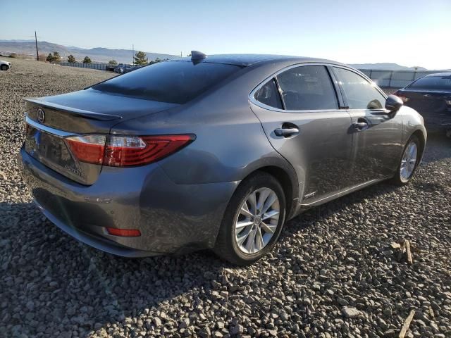 2015 Lexus ES 300H