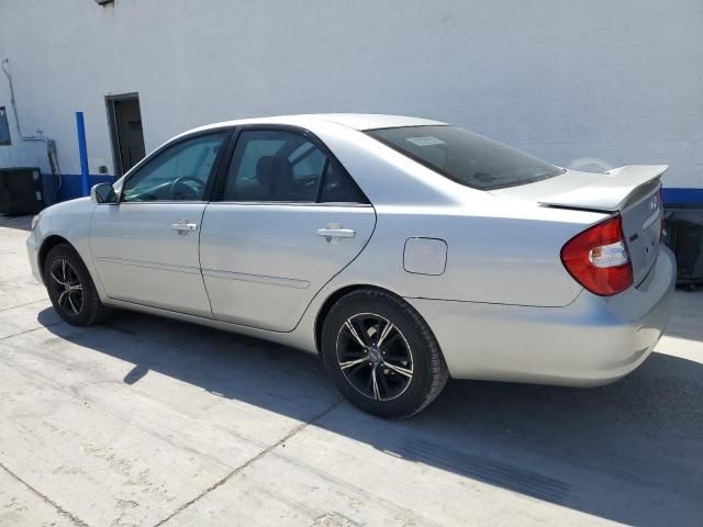 2004 Toyota Camry LE