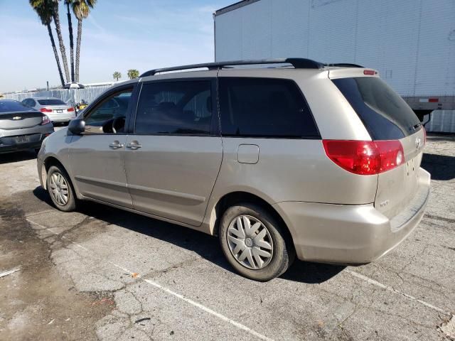 2009 Toyota Sienna CE