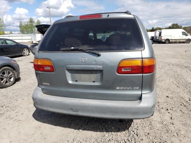 1998 Toyota Sienna CE