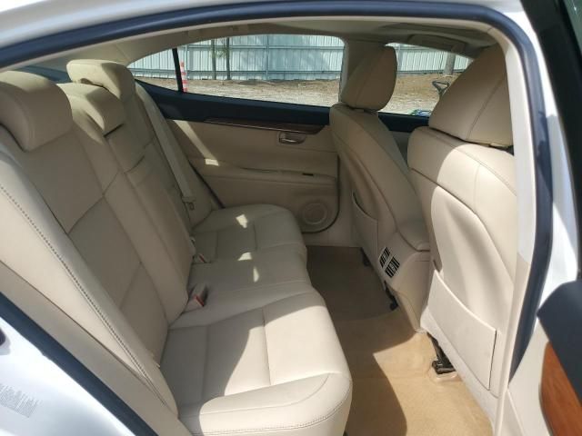 2013 Lexus ES 300H