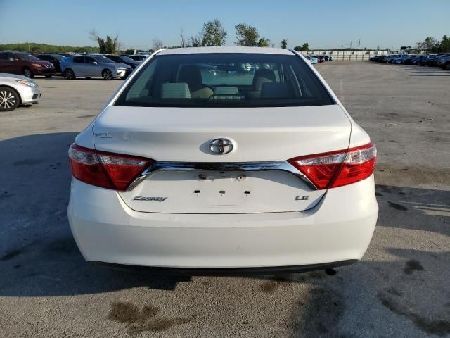 2017 Toyota Camry LE