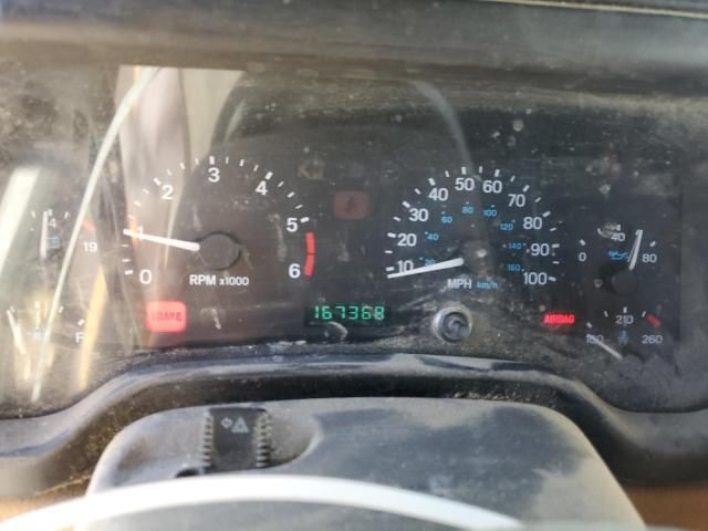 1998 Jeep Wrangler / TJ SE