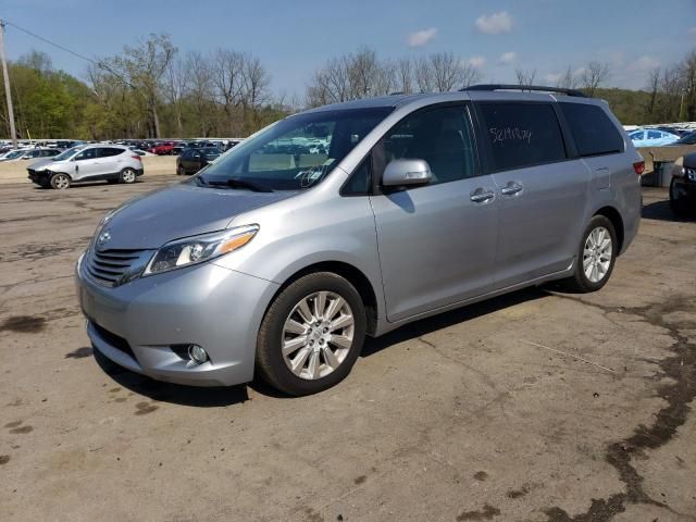 2015 Toyota Sienna XLE