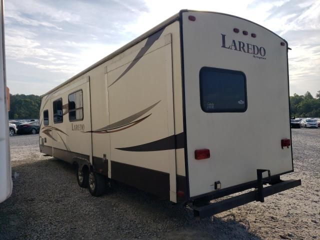 2015 Keystone Laredo