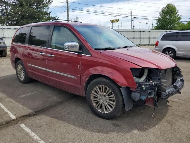 2016 Chrysler Town & Country Limited