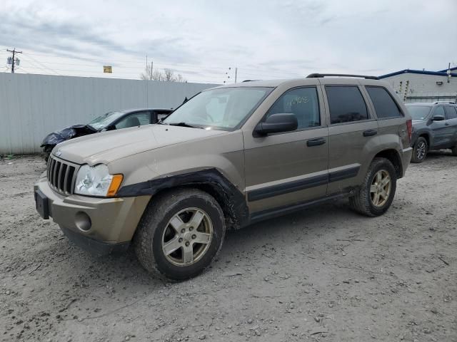 2006 Jeep Grand Cherokee Laredo