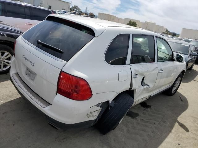 2004 Porsche Cayenne S