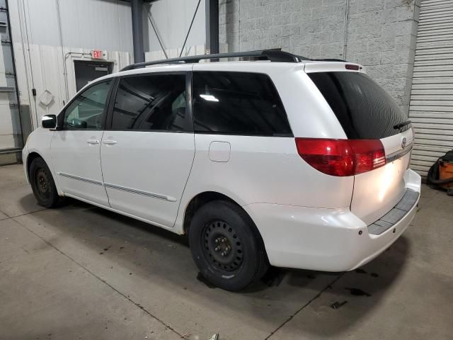 2005 Toyota Sienna XLE