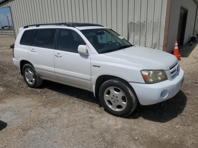 2004 Toyota Highlander Base