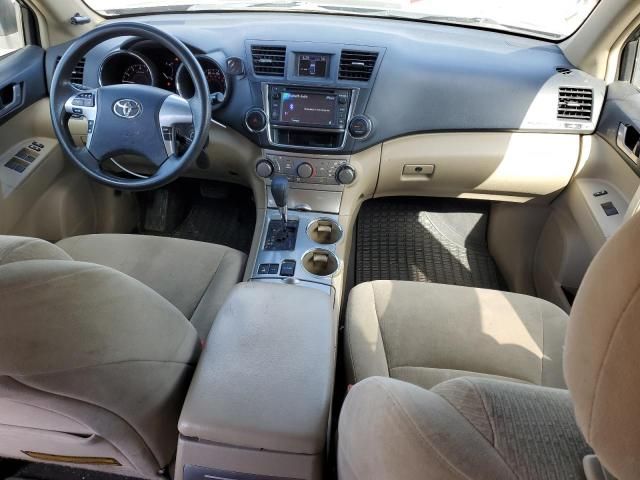 2013 Toyota Highlander Base