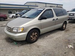 Salvage cars for sale from Copart Earlington, KY: 2000 Toyota Sienna LE