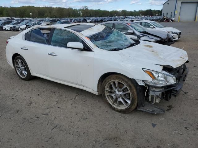 2010 Nissan Maxima S