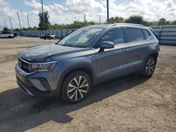 Vehiculos salvage en venta de Copart Miami, FL: 2022 Volkswagen Taos SE