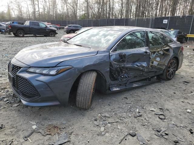 2019 Toyota Avalon XLE