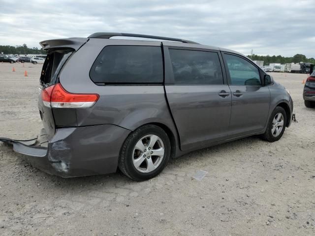 2011 Toyota Sienna LE