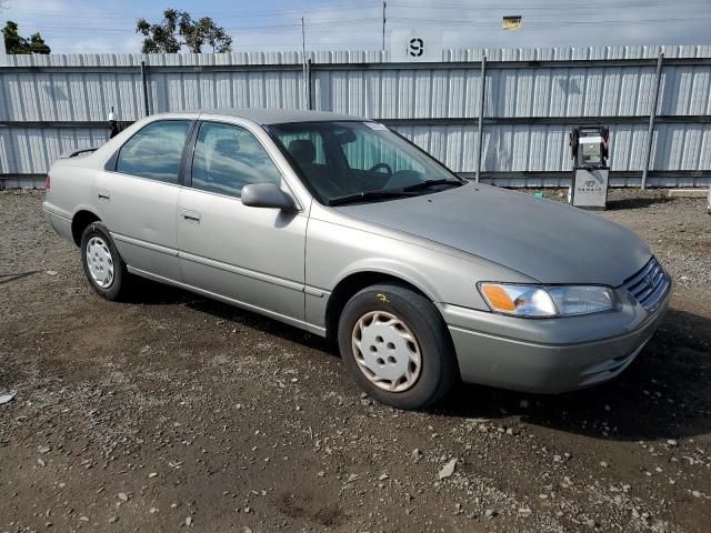 1997 Toyota Camry LE