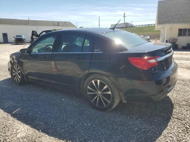 2014 Chrysler 200 Touring