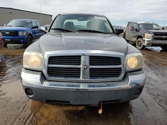 2005 Dodge Dakota Quad SLT