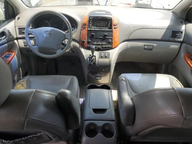 2007 Toyota Sienna XLE