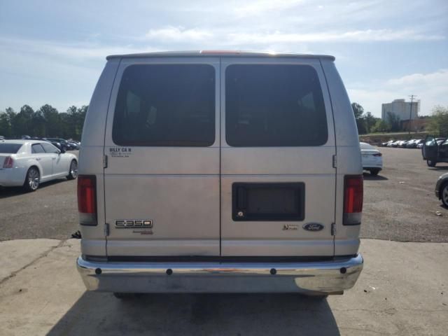 2013 Ford Econoline E350 Super Duty Wagon