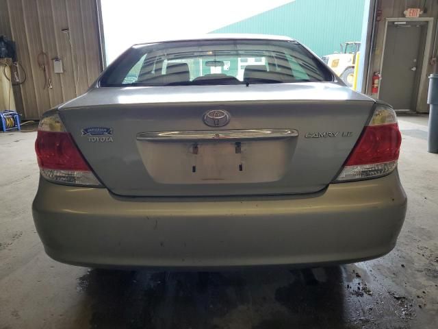 2005 Toyota Camry LE