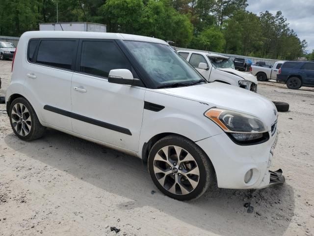 2013 KIA Soul +