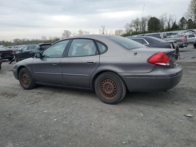 2005 Ford Taurus SE