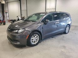 Chrysler Vehiculos salvage en venta: 2022 Chrysler Voyager LX