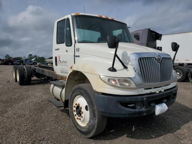 2009 International 4000 4400