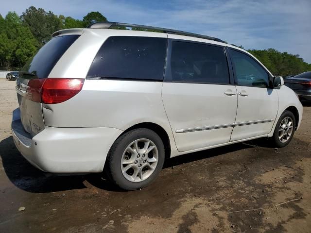 2005 Toyota Sienna XLE