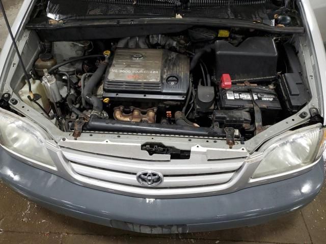 2002 Toyota Sienna CE