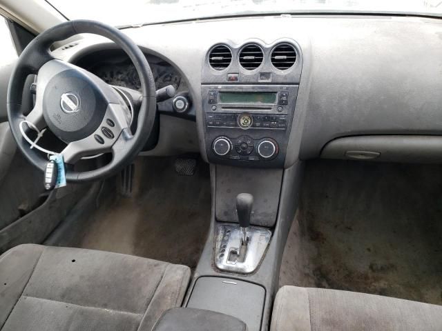 2010 Nissan Altima Base