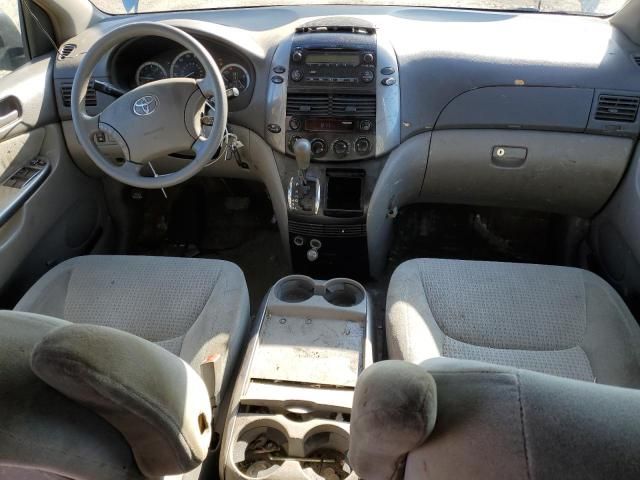 2008 Toyota Sienna CE