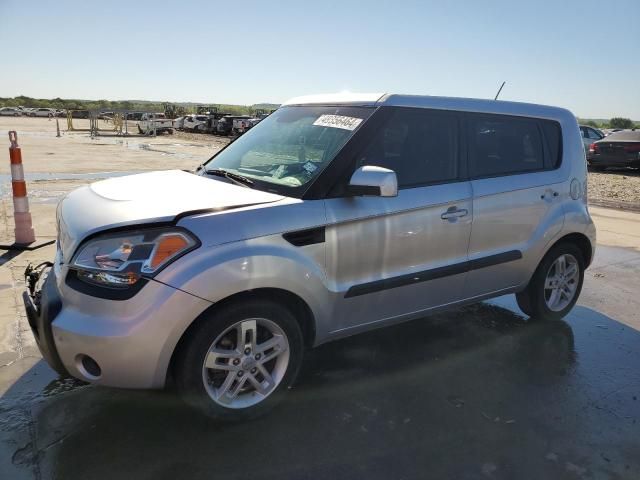 2011 KIA Soul +