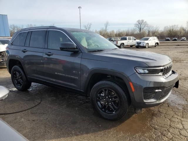 2022 Jeep Grand Cherokee Laredo