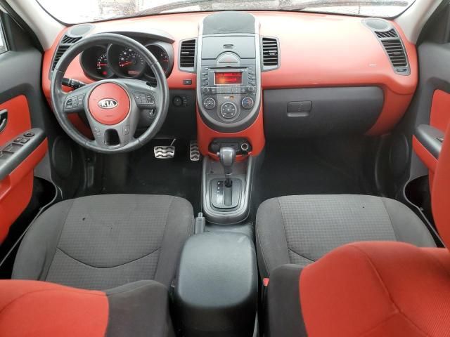 2010 KIA Soul +