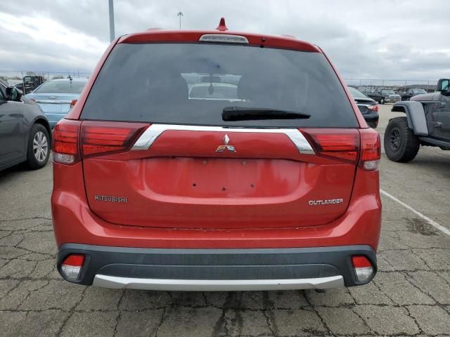 2017 Mitsubishi Outlander ES