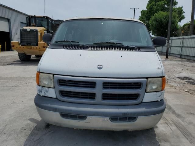 2000 Dodge RAM Van B3500