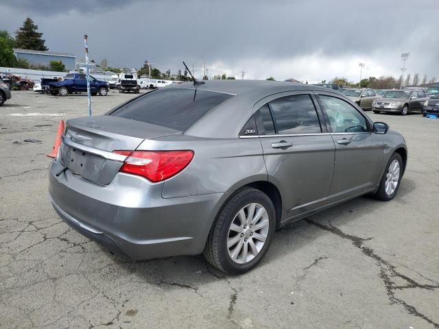 2013 Chrysler 200 Touring