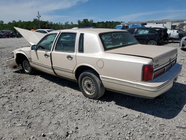 1997 Lincoln Town Car Signature