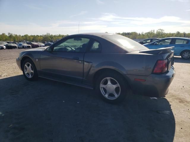 2004 Ford Mustang