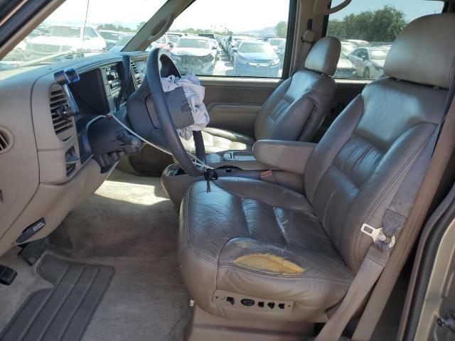 1999 Chevrolet Suburban K1500