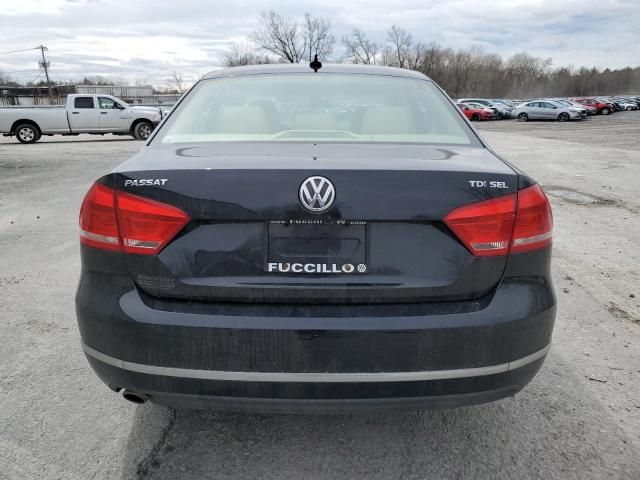 2013 Volkswagen Passat SEL